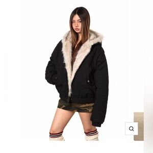 NWT Black BB Women's Black Faux Fur Lined Bomber Jacket Size L Y2K